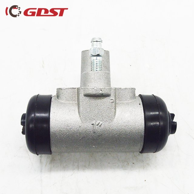 GDST Genuine Quality ISUZU Spare Parts Brake Wheel Cylinder 8 