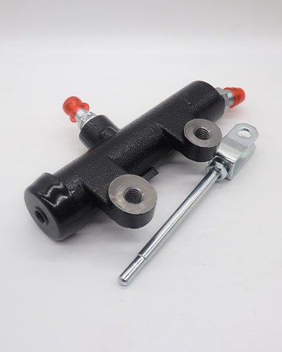 clutch master cylinder