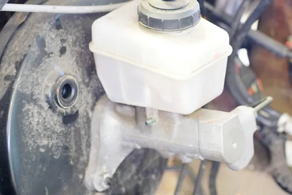 brake master cylinder bore finish and cup quality inspection